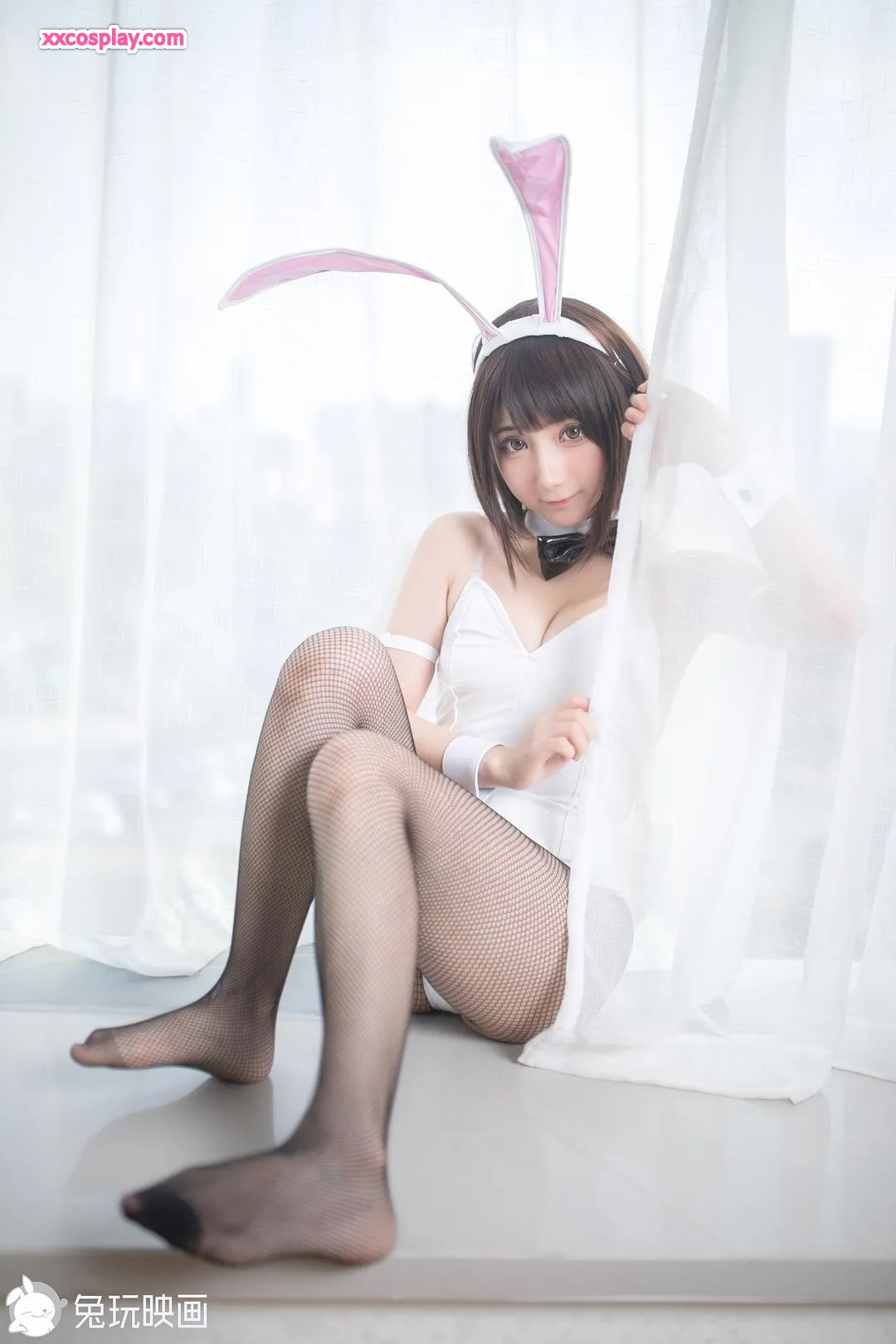 兔玩映画：优雅白色兔女郎 Vol.056